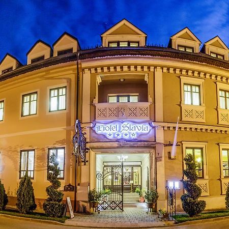 Hotel Slavia Salonta المظهر الخارجي الصورة